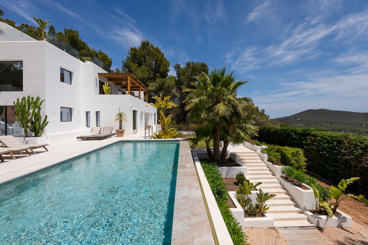 villa-Ibiza Now Real Estate-5.jpg
